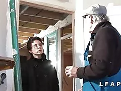 Dewasa sodomisee serius Perancis di gangbang dengan papy