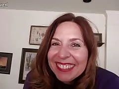 Nakal Amerika mom bermain dengan dirinya sendiri