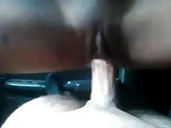 Dewasa Asia rides di mobil